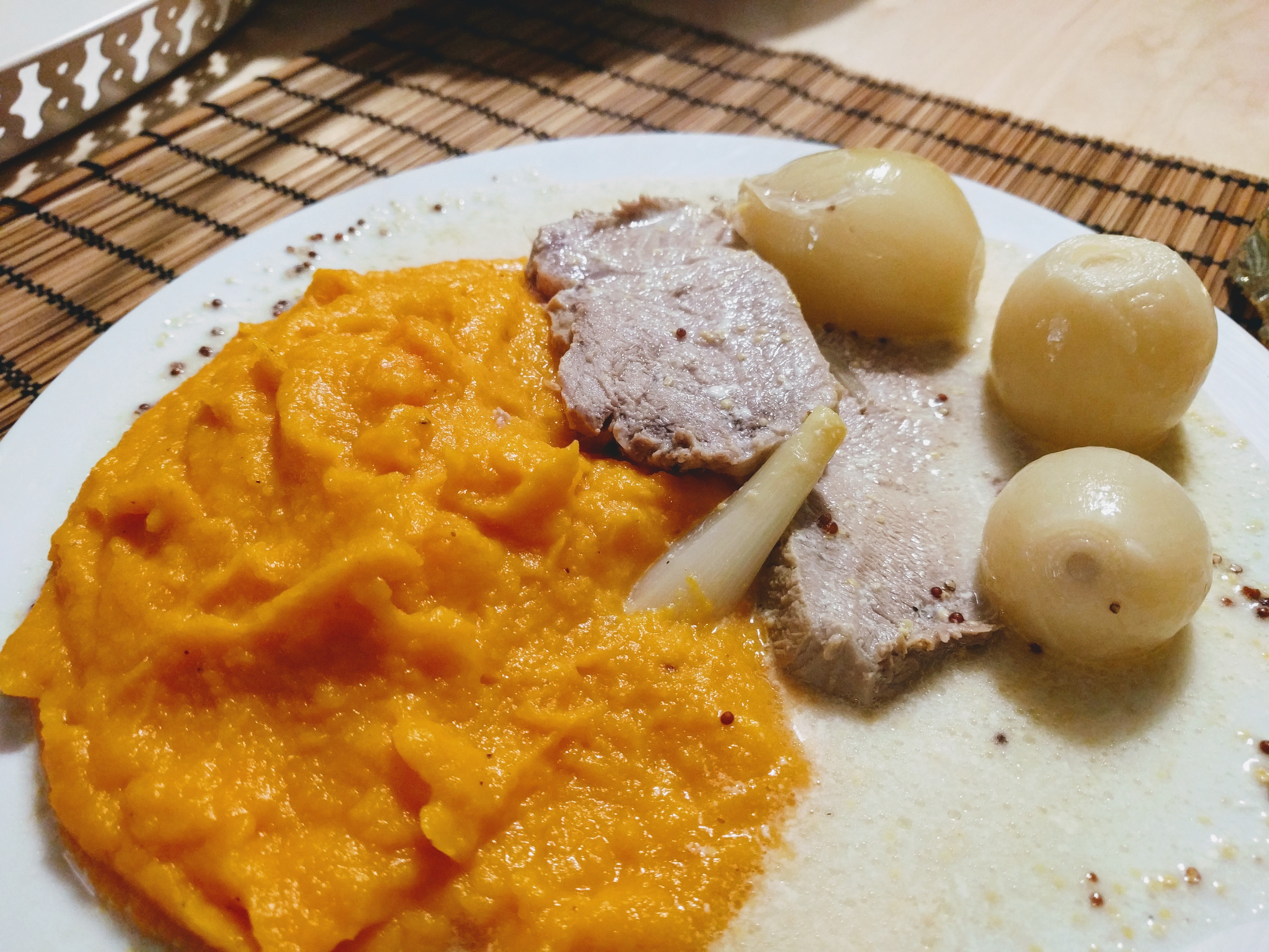 Rôti de porc de Dijon et purée de carottes